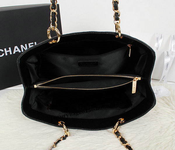 Chanel A50995 Black Original Leather Shoulder Bag Gold Chanel A50995 Black Original Leather Shoulder Bag Gold