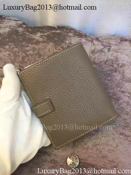 Hermes Bi-Fold Wallet Togo Leather H512 Grey Hermes Bi-Fold Wallet Togo Leather H512 Grey