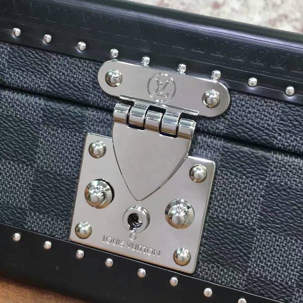 Louis Vuitton Damier Graphite Canvas Watches Box 40664 Blue Louis Vuitton Damier Graphite Canvas Watches Box 40664 Blue