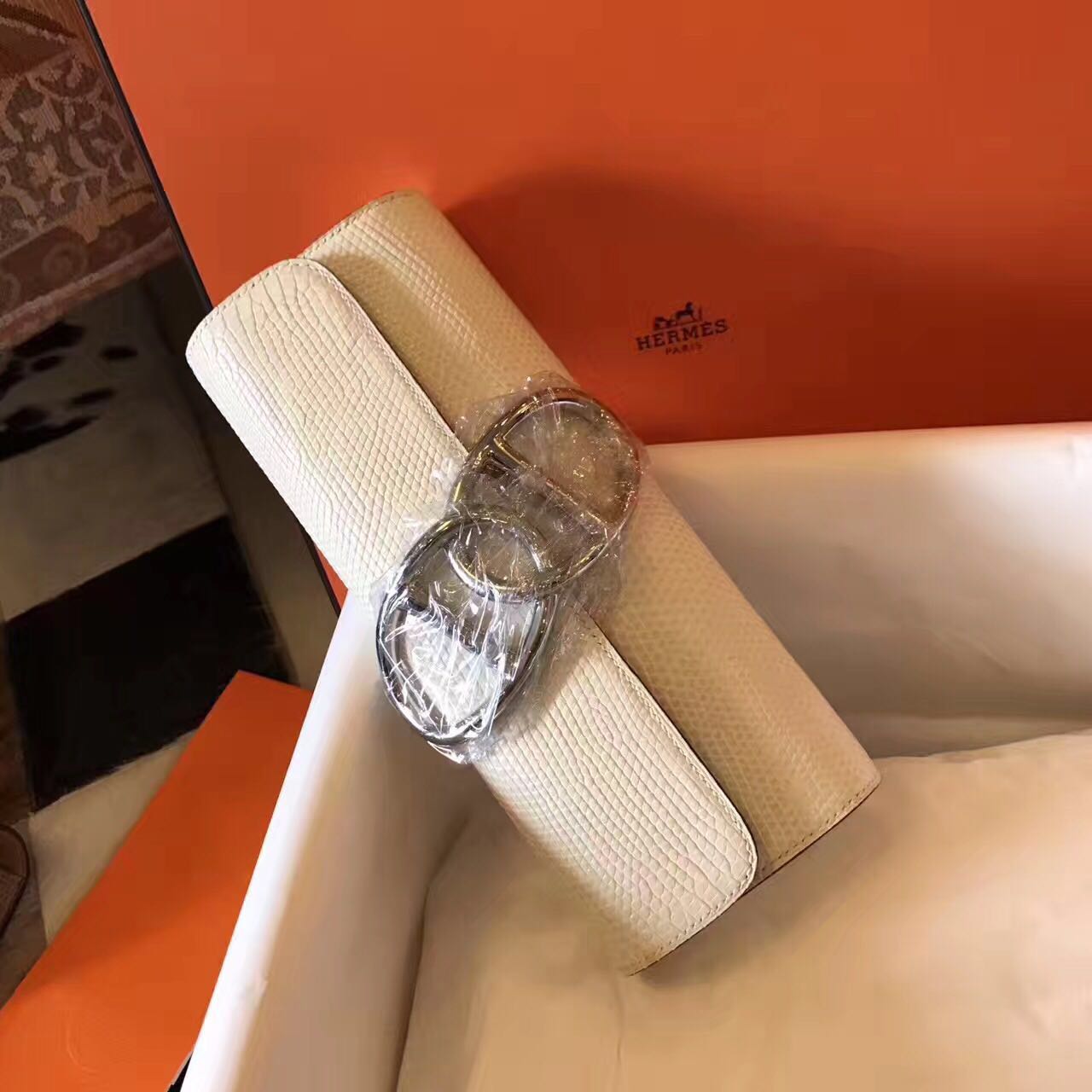 Hermes Original Lizard Leather Cluth Bag 17726 Offwhite Hermes Original Lizard Leather Cluth Bag 17726 Offwhite