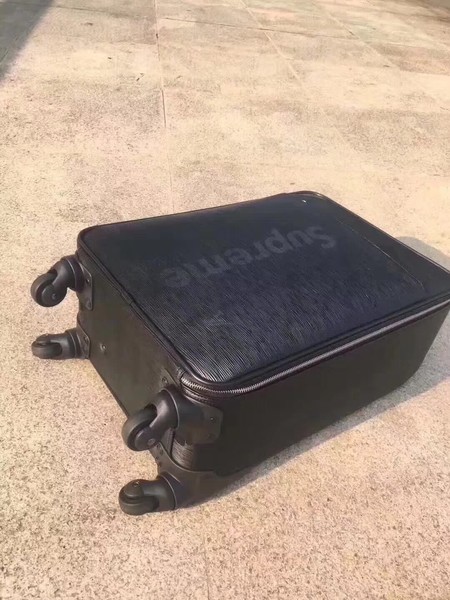 Louis Vuitton Epi Leather PEASE LEGERE M66859 Black Louis Vuitton Epi Leather PEASE LEGERE M66859 Black