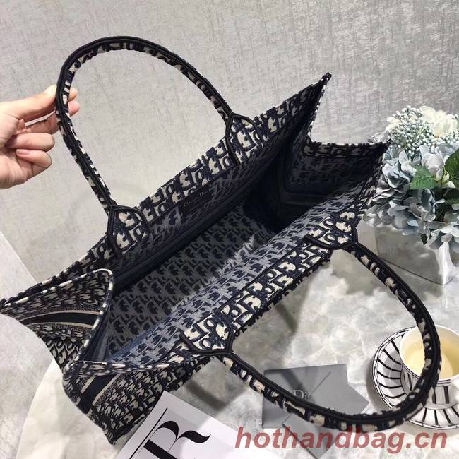 DIOR BOOK TOTE BAG IN EMBROIDERED DIOR OBLIQUE CANVAS M1286 DARK BLUE