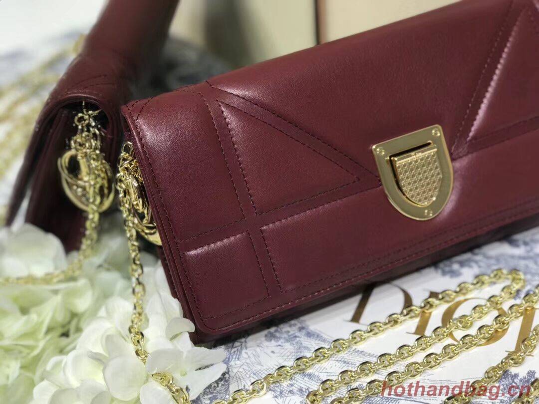 DIOR CLUTCH gold-tone metal C1040A Bordeaux DIOR CLUTCH gold-tone metal C1040A Bordeaux