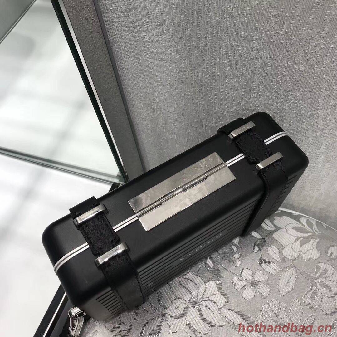 DIORAMA CALFSKIN CLUTCH M2020 black