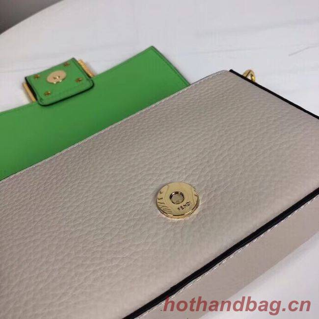 Fendi BAGUETTE leather bag F2467 beige Fendi BAGUETTE leather bag F2467 beige