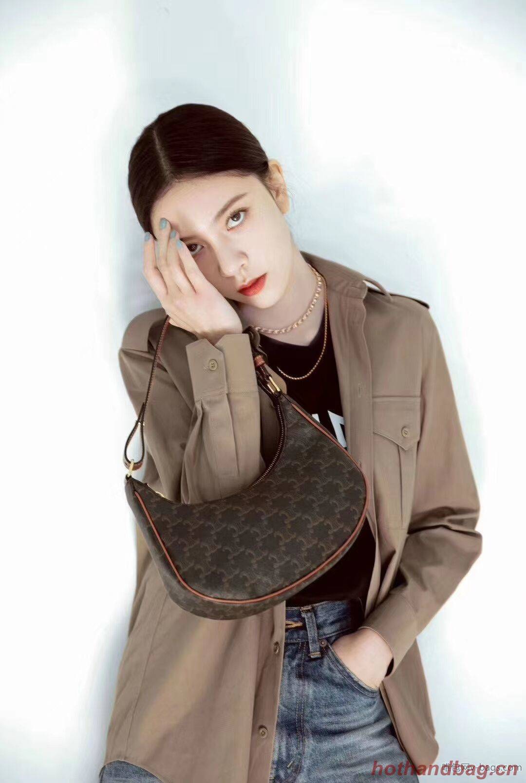 CELINE AVA BAG IN TRIOMPHE CANVAS CL93953 TAN CELINE AVA BAG IN TRIOMPHE CANVAS CL93953 TAN