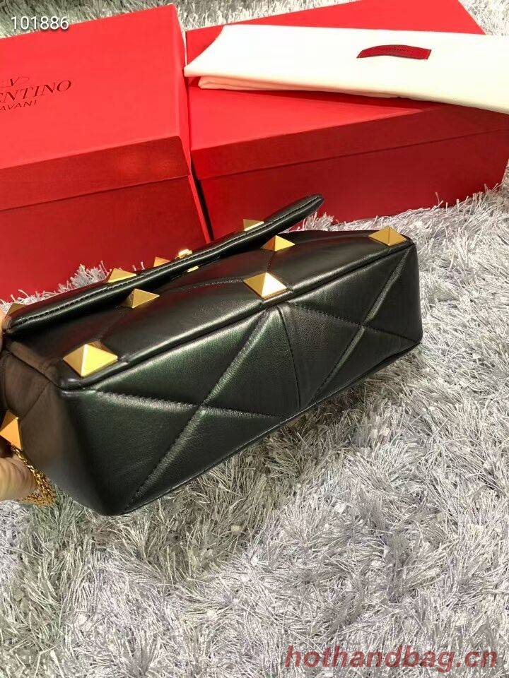 Valentino medium Garavani Roman Stud V2060 black Valentino medium Garavani Roman Stud V2060 black