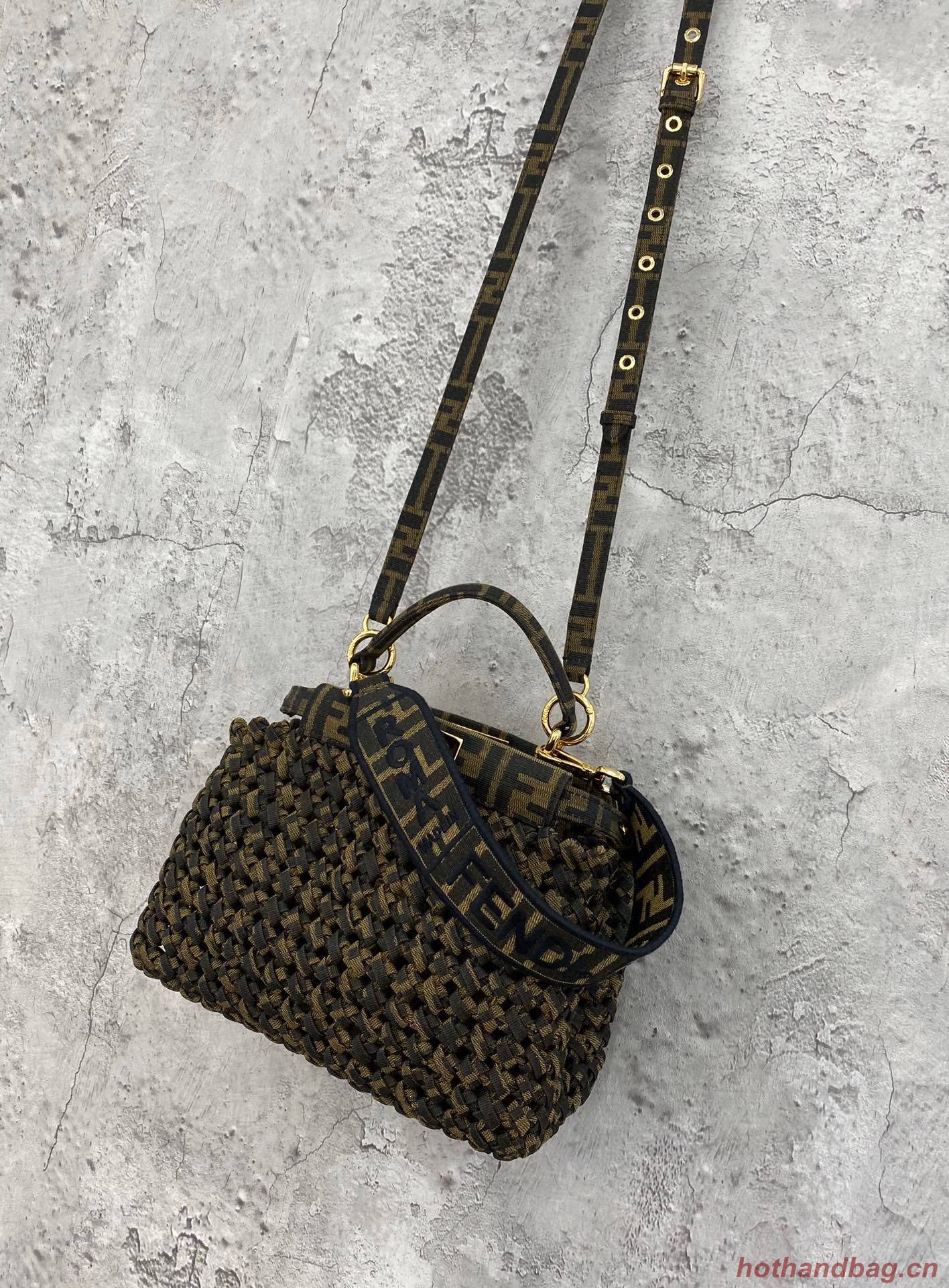 Fendi PEEKABOO ISEEU Weave Bag F4587 Green Fendi PEEKABOO ISEEU Weave Bag F4587 Green