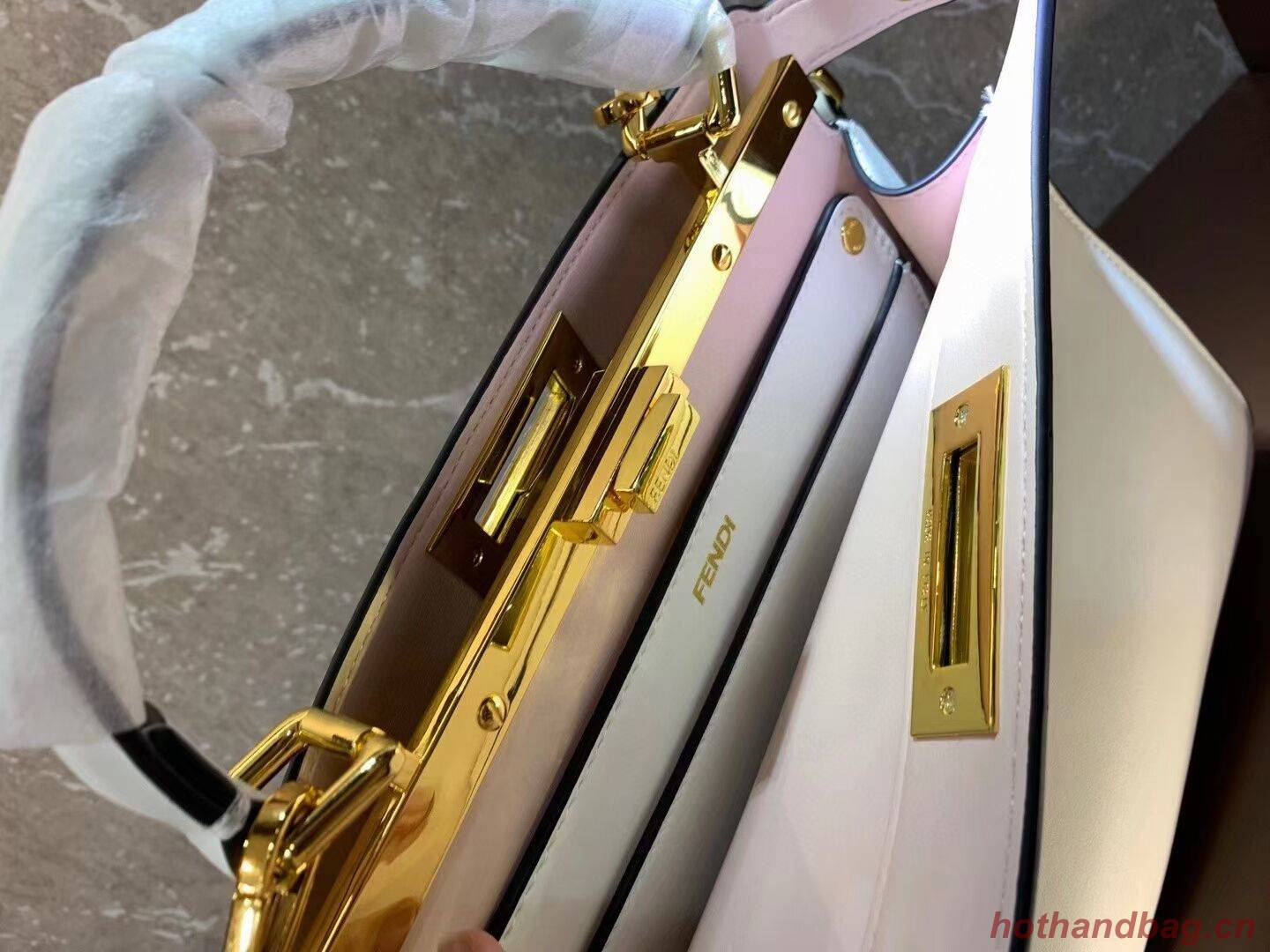 FENDI PEEKABOO ISEEU MEDIUM leather bag F1392 white FENDI PEEKABOO ISEEU MEDIUM leather bag F1392 white