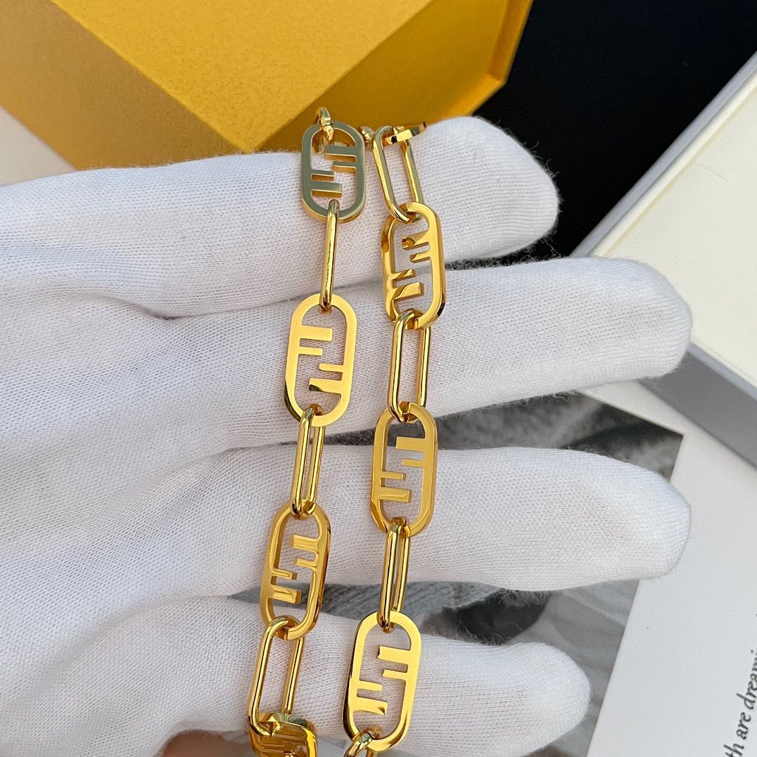 Fendi Necklace FD6950 Fendi Necklace FD6950