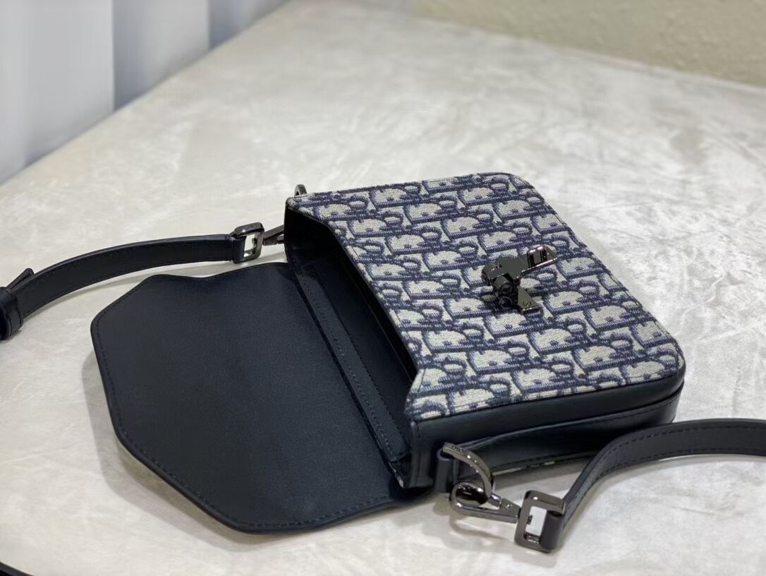 DIOR SMALL BOBBY BAG Embroidery C0978A black DIOR SMALL BOBBY BAG Embroidery C0978A black