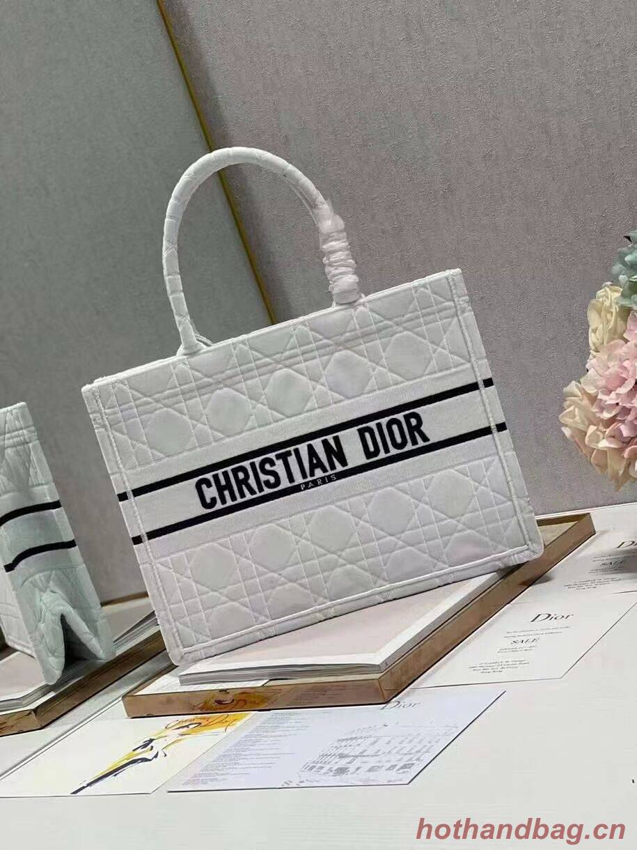 SMALL DIOR BOOK TOTE Velvet C1287-1 white SMALL DIOR BOOK TOTE Velvet C1287-1 white
