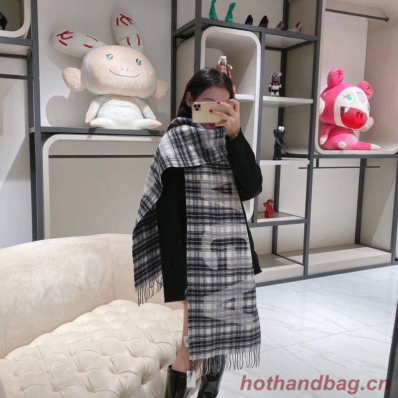 Balenciaga Scarf BG01563 Balenciaga Scarf BG01563