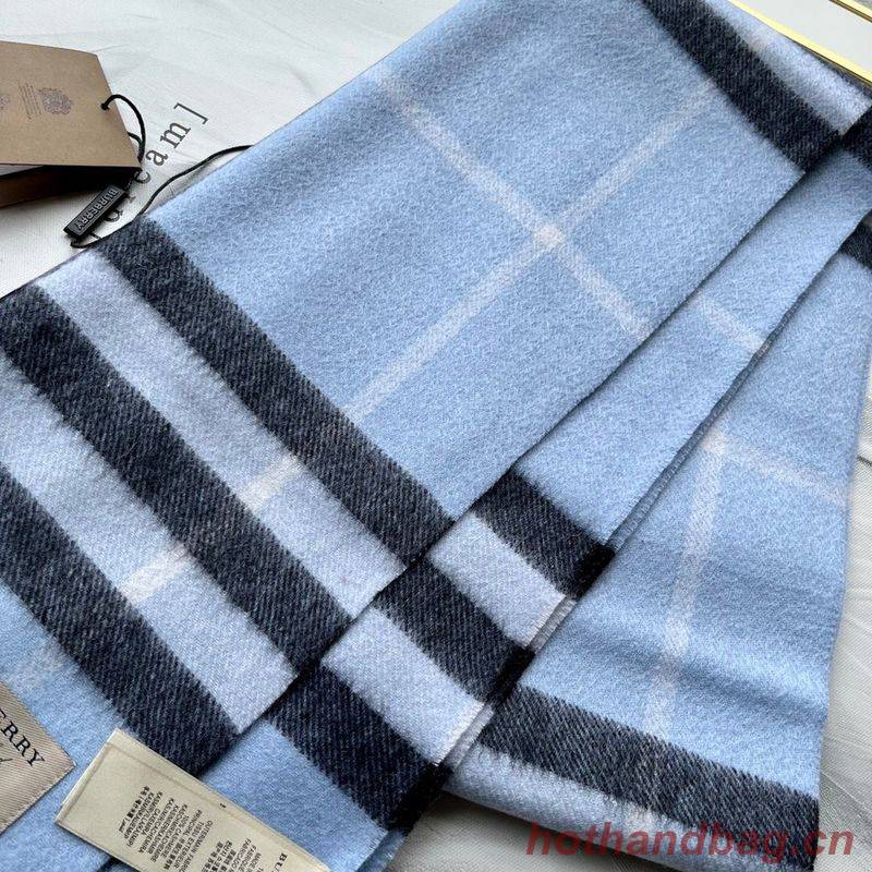 Burberry Scarf B00240
