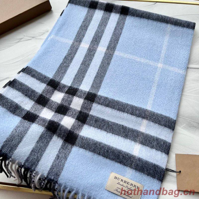 Burberry Scarf B00240