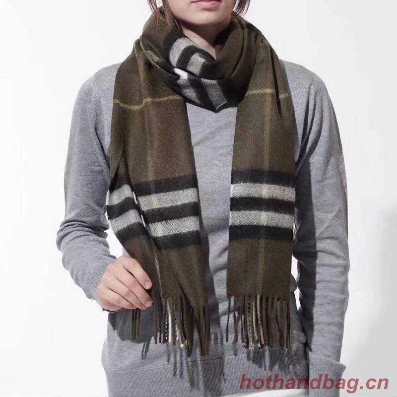 Burberry Scarf B00249 Burberry Scarf B00249