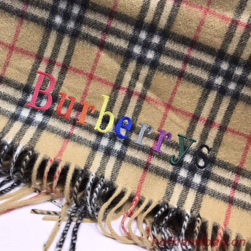 Burberry Scarf B00255