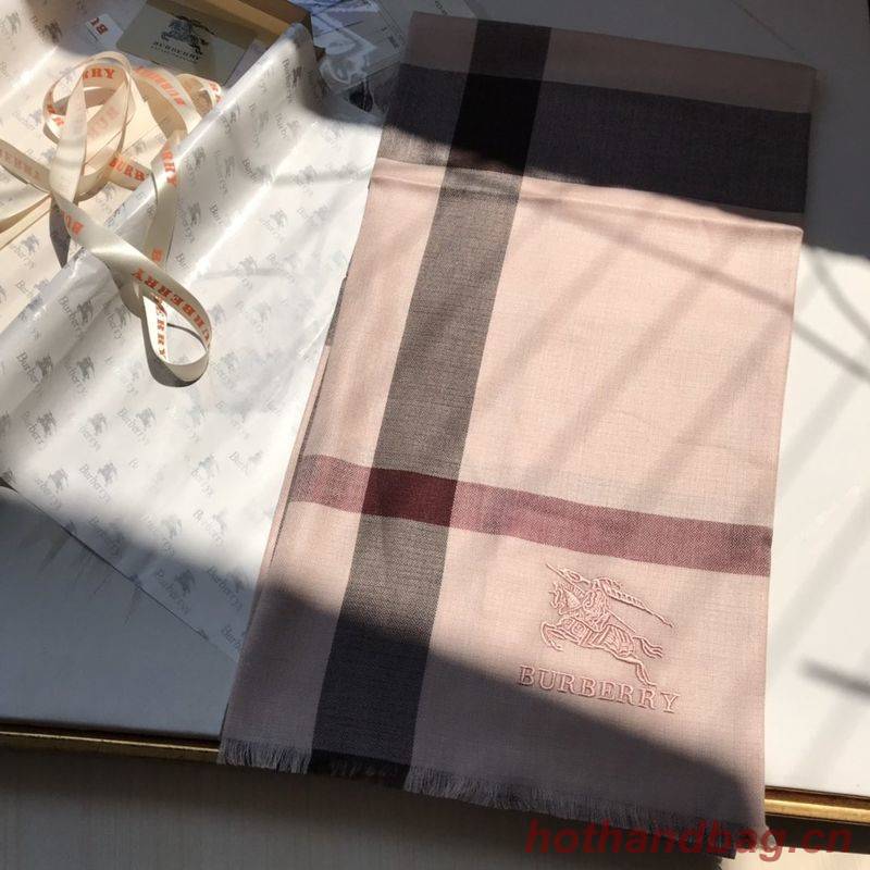 Burberry Scarf B00292 Burberry Scarf B00292