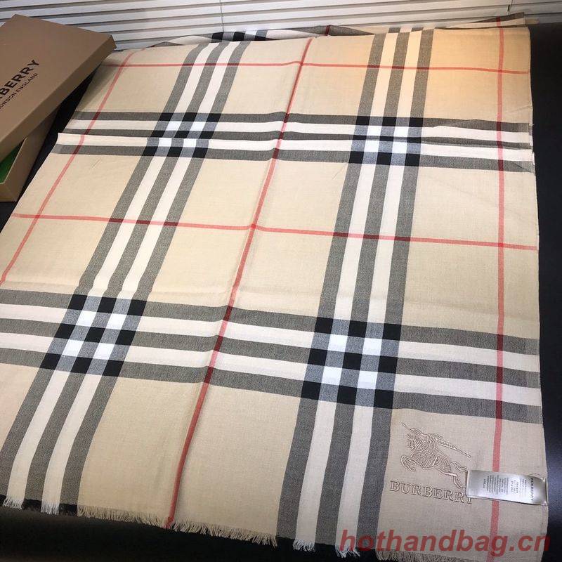 Burberry Scarf B00295 Burberry Scarf B00295