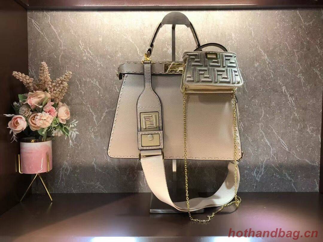 Fendi Peekaboo ISeeU MEDIUM leather bag F8637 Beige Fendi Peekaboo ISeeU MEDIUM leather bag F8637 Beige