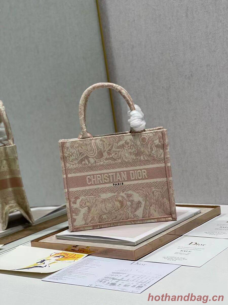 SMALL DIOR BOOK TOTE Embroidery C1331-1 SMALL DIOR BOOK TOTE Embroidery C1331-1