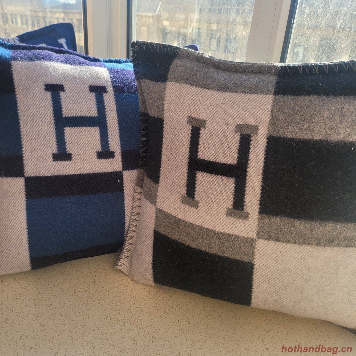 Hermes Pillow 18234 Gray Hermes Pillow 18234 Gray