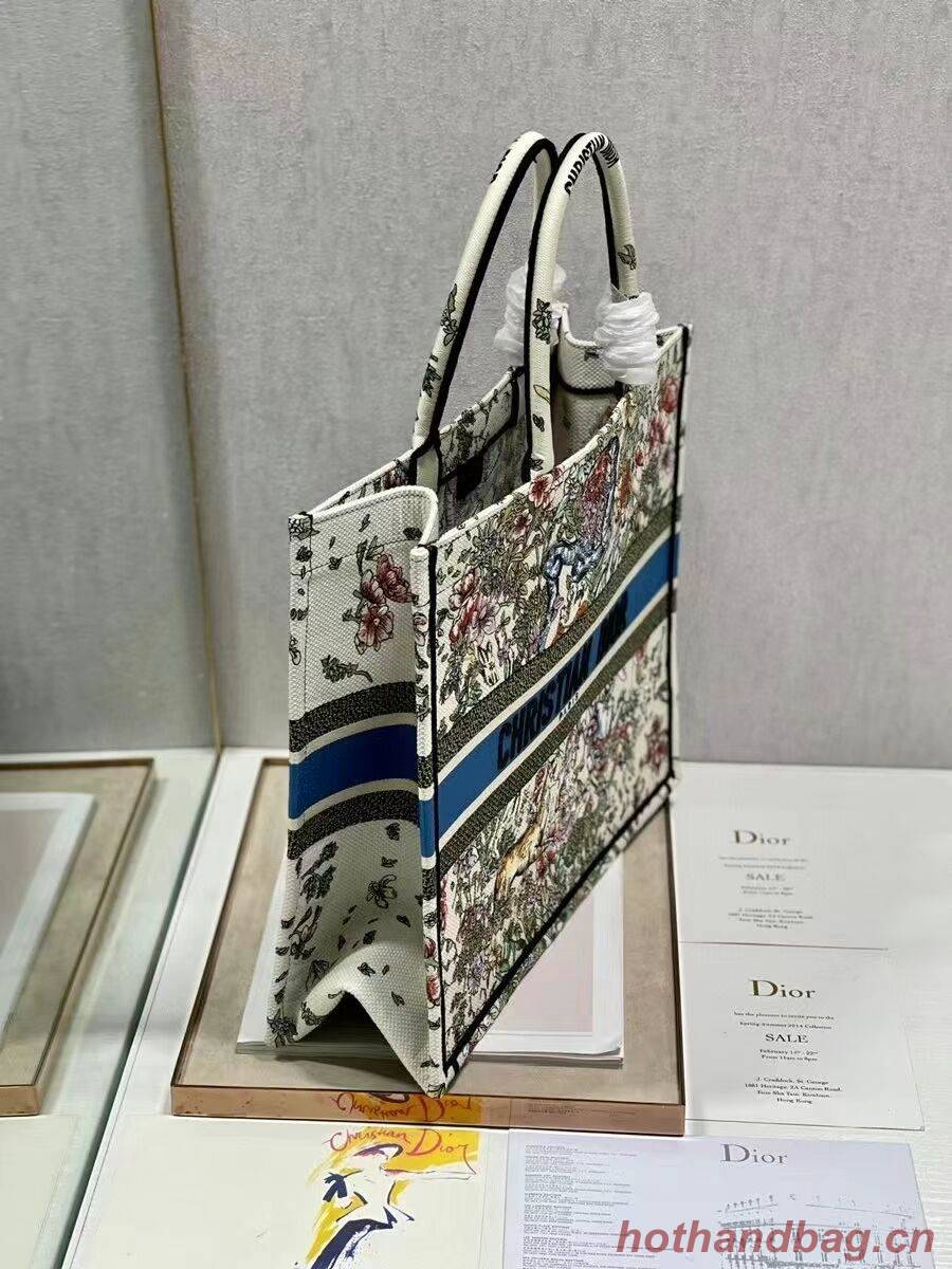 DIOR BOOK TOTE Embroidery C1286-30 white DIOR BOOK TOTE Embroidery C1286-30 white
