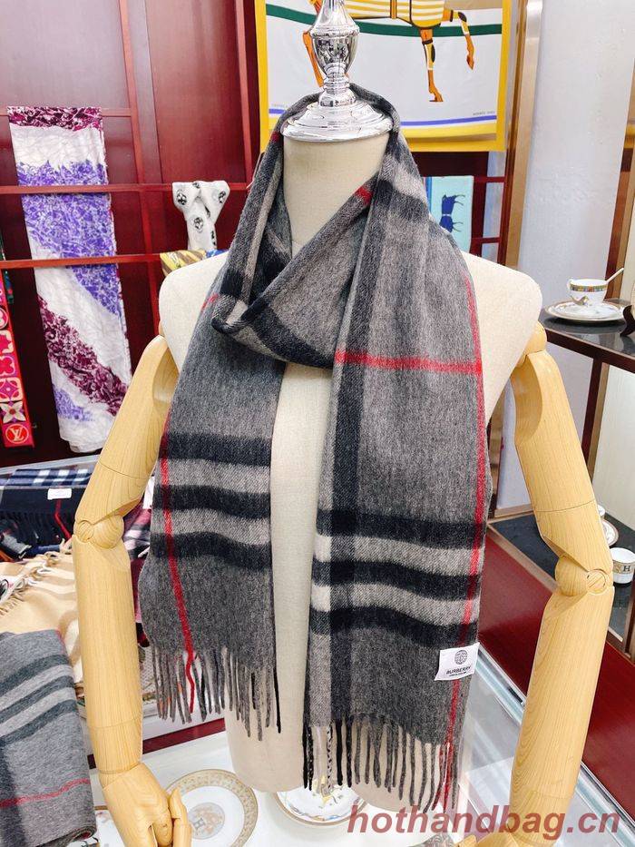 Burberry Scarf BBC00010 Burberry Scarf BBC00010