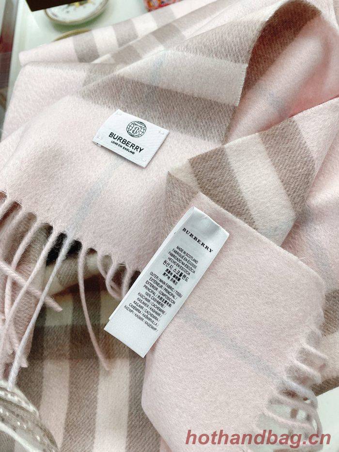 Burberry Scarf BBC00011 Burberry Scarf BBC00011
