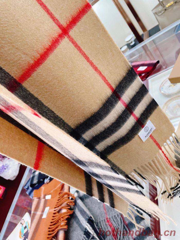 Burberry Scarf BBC00017 Burberry Scarf BBC00017