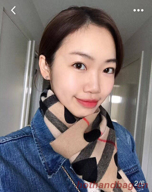 Burberry Scarf BBC00019 Burberry Scarf BBC00019