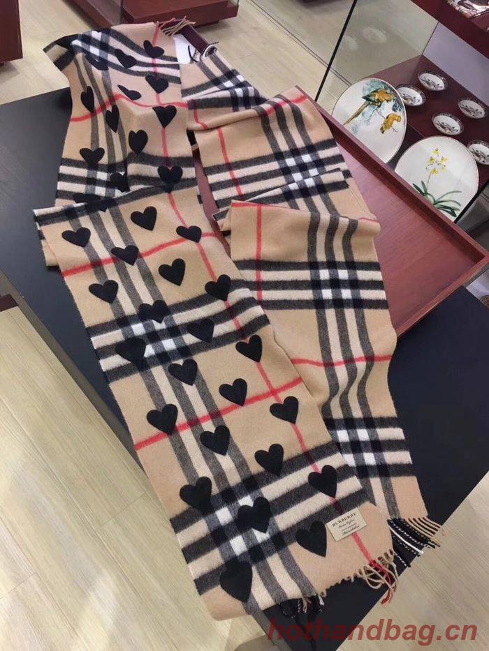 Burberry Scarf BBC00019 Burberry Scarf BBC00019