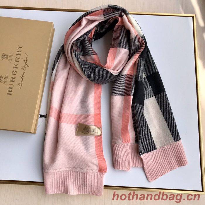 Burberry Scarf BBC00045 Burberry Scarf BBC00045