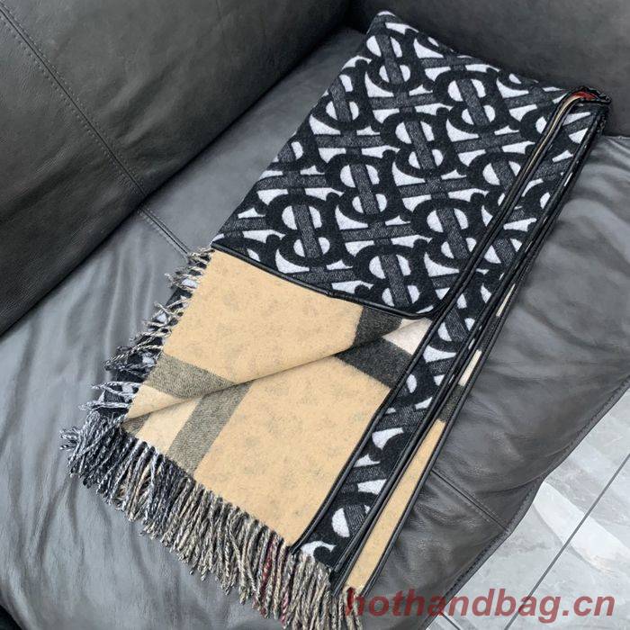 Burberry Scarf BBC00115 Burberry Scarf BBC00115
