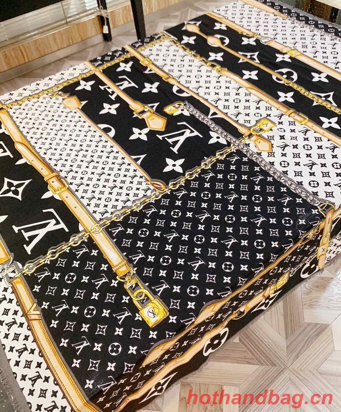 Louis Vuitton Scarf LVC00314