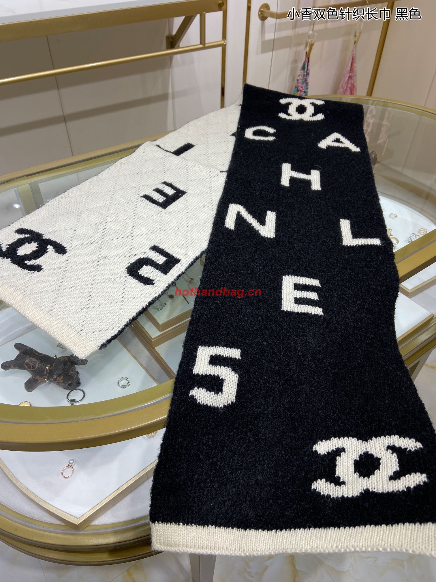 Chanel Wool Scarf CS56980 Black&White Chanel Wool Scarf CS56980 Black&White