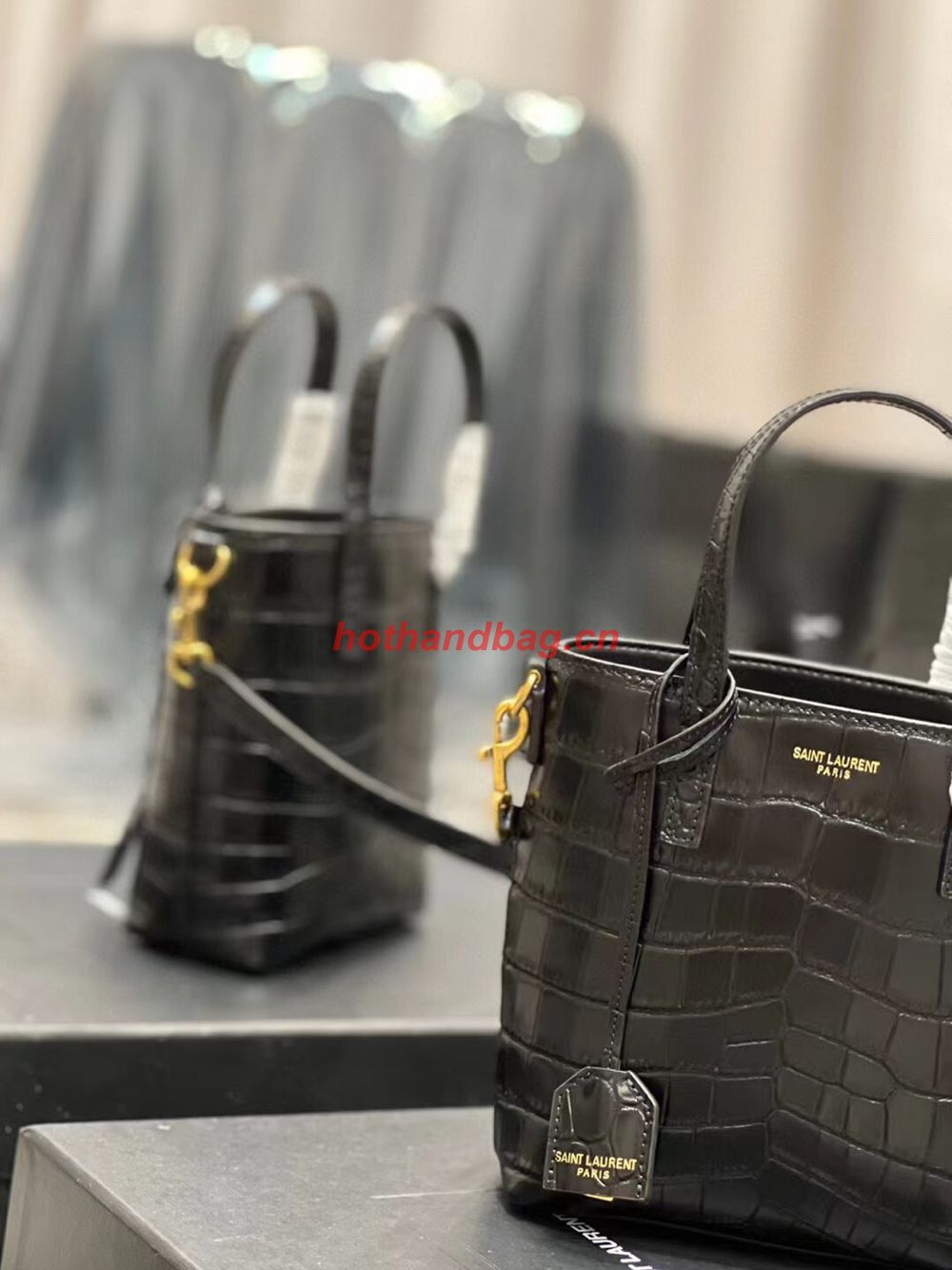 SAINT LAUREN shoulder bag IN CROCODILE-EMBOSSED LEATHER Y722366 black SAINT LAUREN shoulder bag IN CROCODILE-EMBOSSED LEATHER Y722366 black