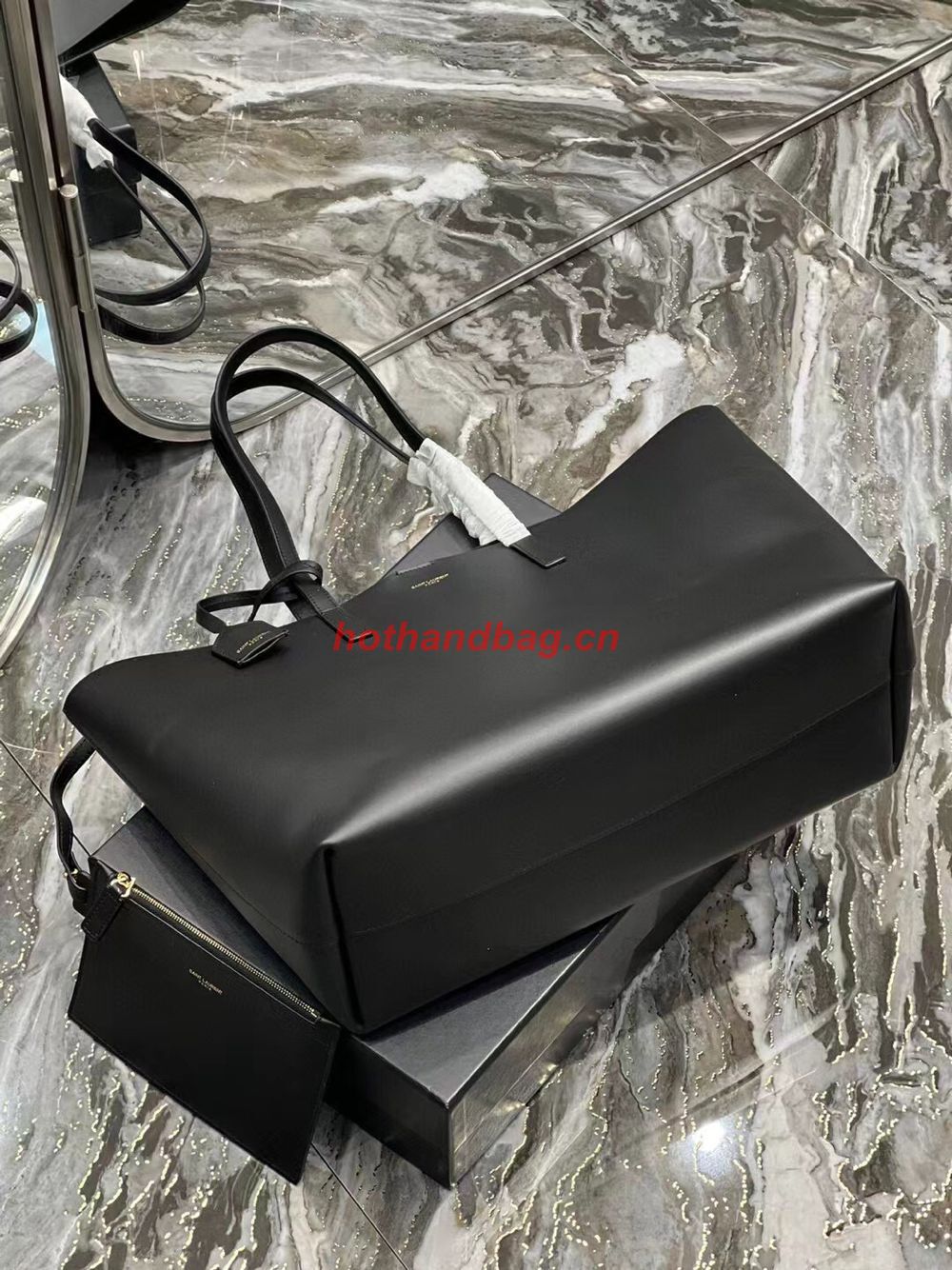 SAINT LAURENT SHOPPING SAINT LAURENT E/W IN SUPPLE LEATHER 600281 BLACK SAINT LAURENT SHOPPING SAINT LAURENT E/W IN SUPPLE LEATHER 600281 BLACK