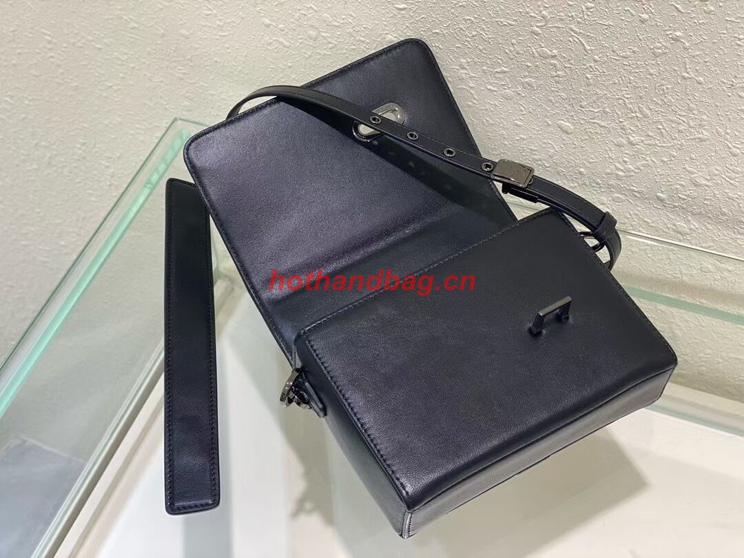 DIOR 30 MONTAIGNE BOX BAG WITH HANDLE Black Maxicannage Lambskin M9218B DIOR 30 MONTAIGNE BOX BAG WITH HANDLE Black Maxicannage Lambskin M9218B