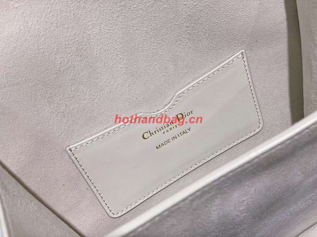 DIOR BOBBY FRAME BAG Cognac-Colored Box Calfskin M9333U white DIOR BOBBY FRAME BAG Cognac-Colored Box Calfskin M9333U white