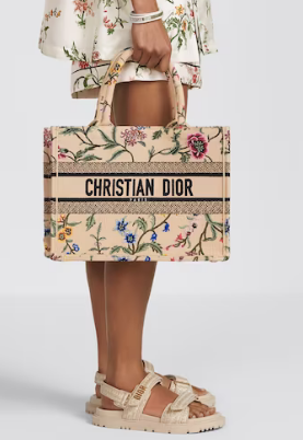 MEDIUM DIOR BOOK TOTE Natural Multicolor Raffia Embroidered with Dior Petites Fleurs M1296ZEB MEDIUM DIOR BOOK TOTE Natural Multicolor Raffia Embroidered with Dior Petites Fleurs M1296ZEB