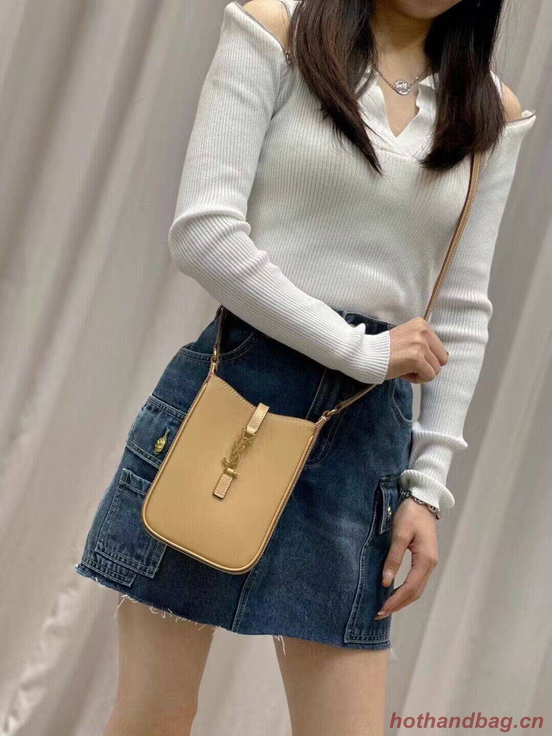 SAINT LAURENT LE 5 A 7 MINI VERTICAL IN SHINY LEATHER 7352142 BROWN GOLD SAINT LAURENT LE 5 A 7 MINI VERTICAL IN SHINY LEATHER 7352142 BROWN GOLD