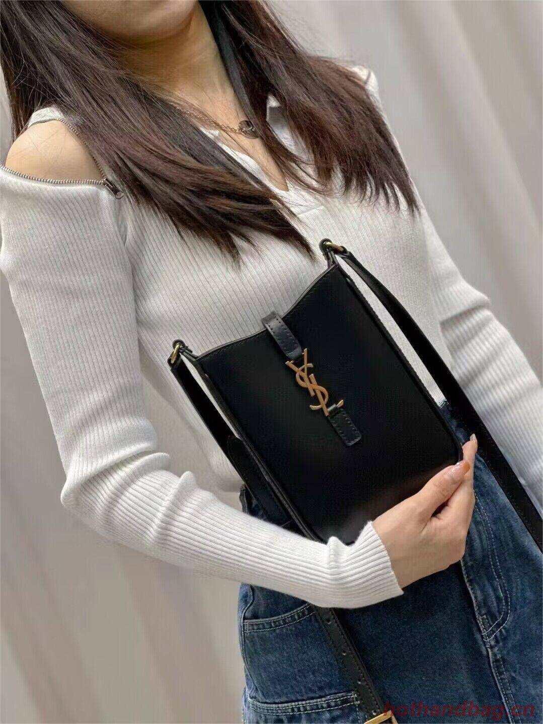 SAINT LAURENT LE 5 A 7 MINI VERTICAL IN SHINY LEATHER 7352142 black SAINT LAURENT LE 5 A 7 MINI VERTICAL IN SHINY LEATHER 7352142 black