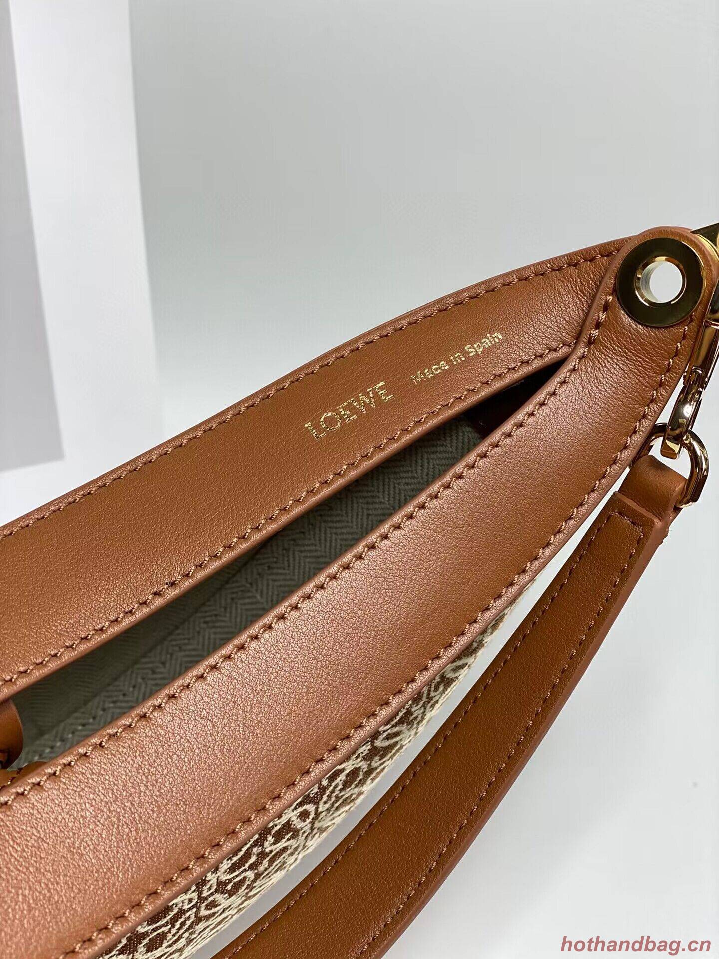 Loewe Original Leather Shoulder Handbag 3073 Brown Embroidery Loewe Original Leather Shoulder Handbag 3073 Brown Embroidery