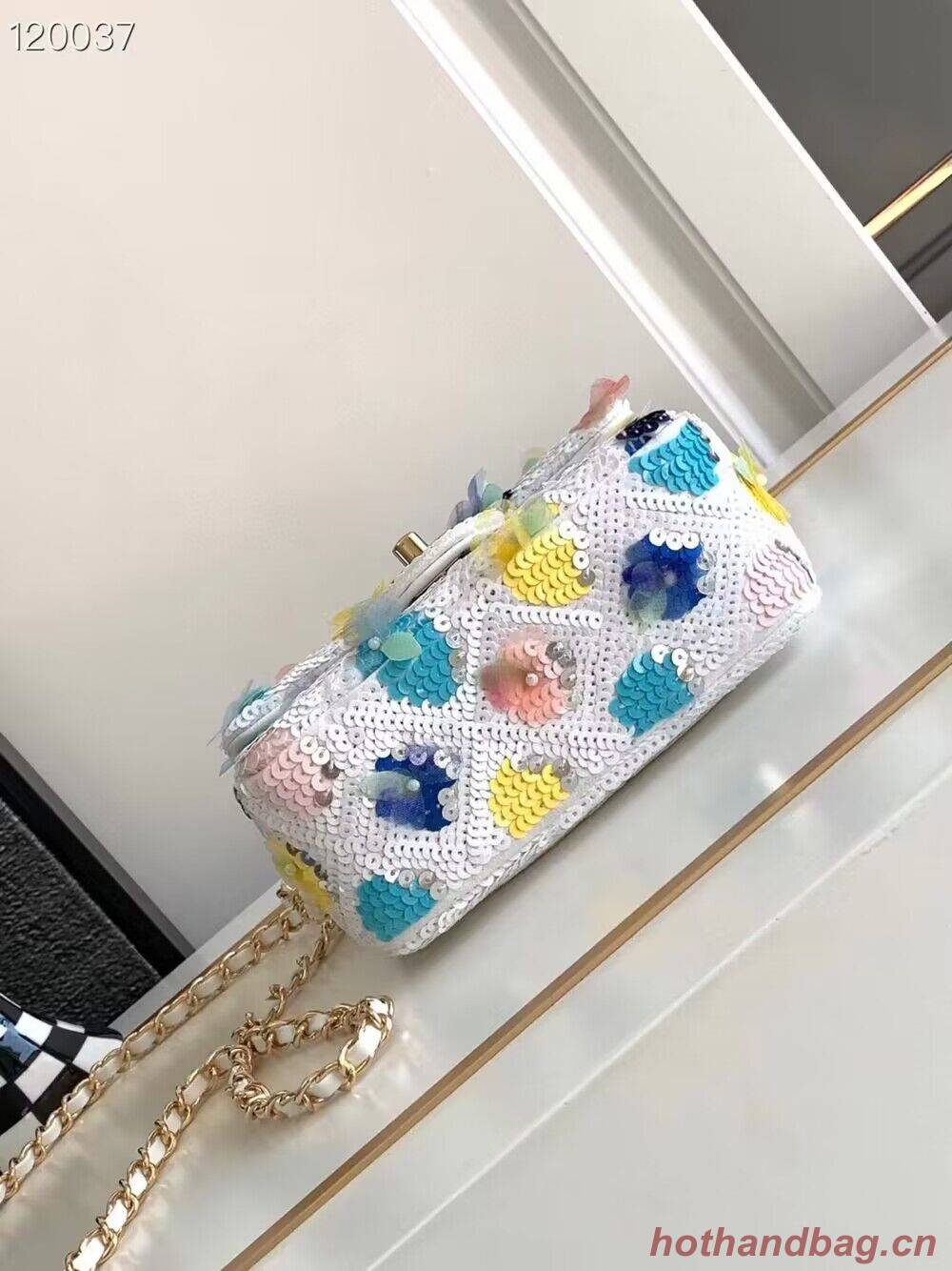 Chanel 23P Mini Shoulder Flowers Bag AS11165 White Chanel 23P Mini Shoulder Flowers Bag AS11165 White