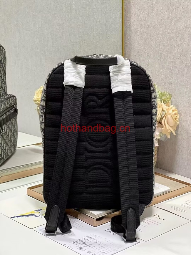 Dior Essentials RIDER BACKPACK Beige and Black Dior Oblique Jacquard 1VOBA088YKY Dior Essentials RIDER BACKPACK Beige and Black Dior Oblique Jacquard 1VOBA088YKY