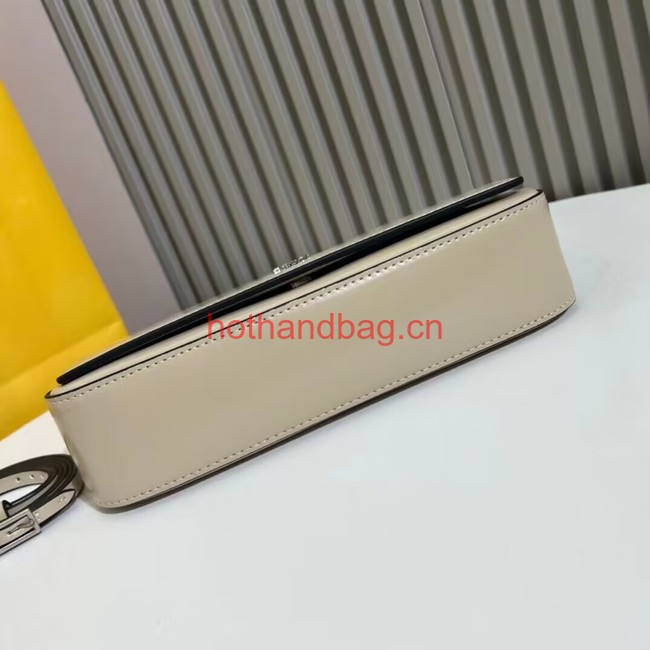 Fendi small smooth leather bag F1090 Apricot Fendi small smooth leather bag F1090 Apricot