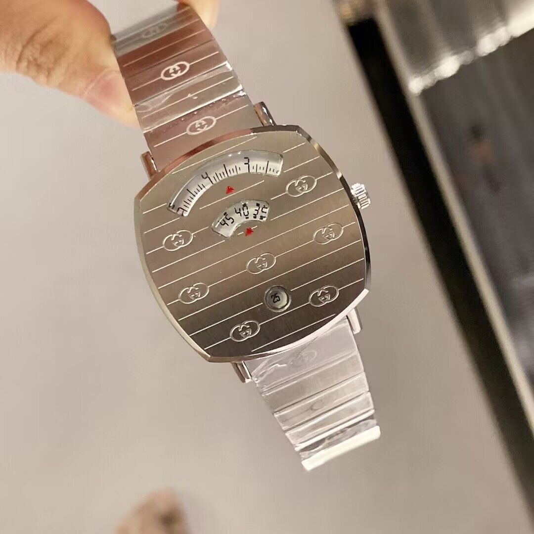 Gucci Couple Watch G42103 Gucci Couple Watch G42103