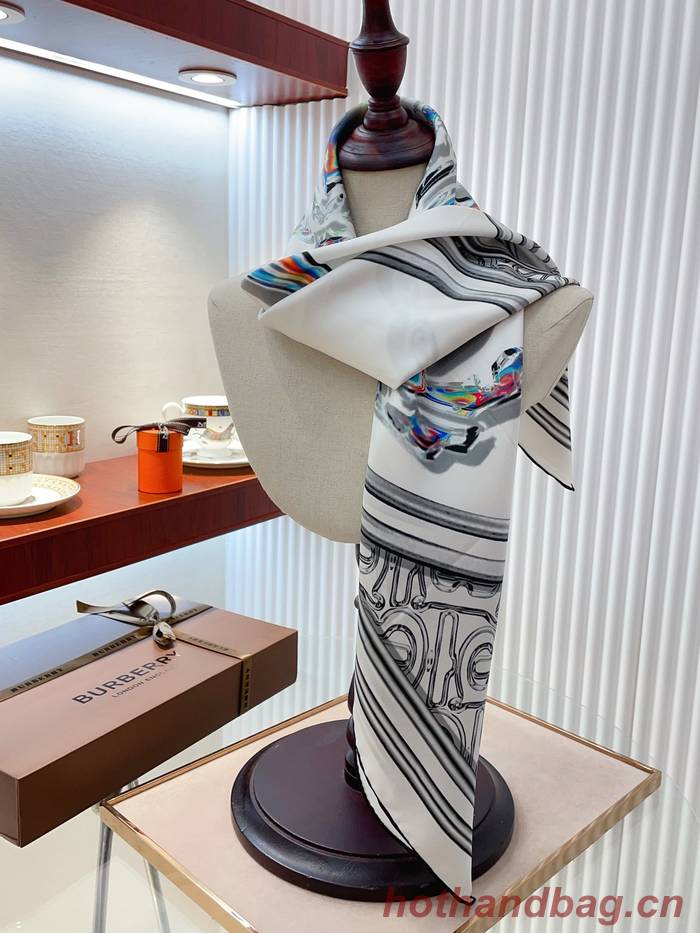 Burberry Scarf BBC00124 Burberry Scarf BBC00124