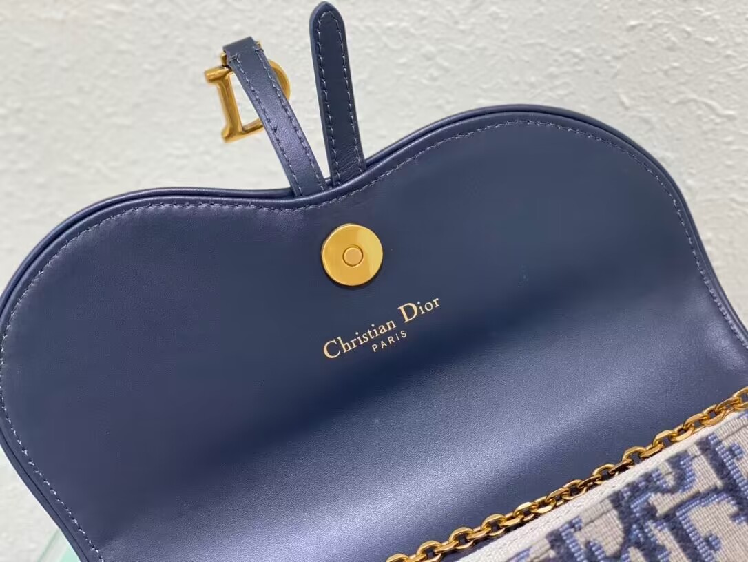 DIOR SADDLE POUCH WITH CHAIN Blue Dior Oblique Jacquard S5907CT DIOR SADDLE POUCH WITH CHAIN Blue Dior Oblique Jacquard S5907CT